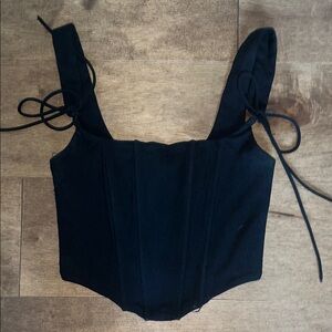 Black Sleeveless Top